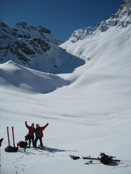 Our best descent - beautiful powder down form the Colle Vallanta into France.