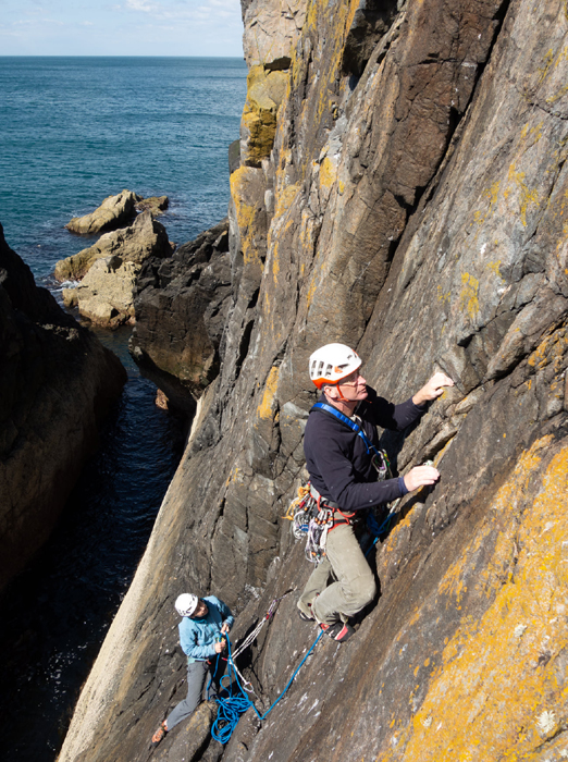 John Biggar leading Fish tales on the IslandWalls at Laggantalluch Head. 