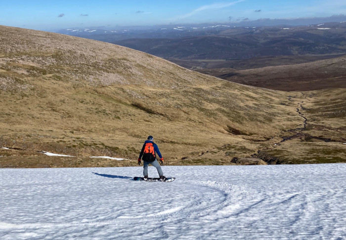 Splitboarding on Bheinn Bhrotain. may 2026.