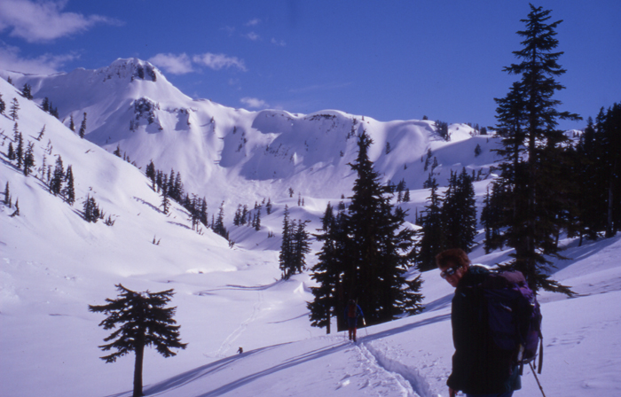 a ski tour on the circuit of Table Mountain, which we did from the Mt. Baker ski resort.
